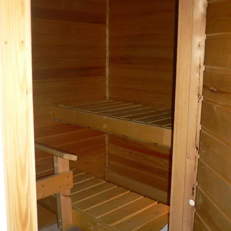 Hotel Hotelli Kainuu 3*
